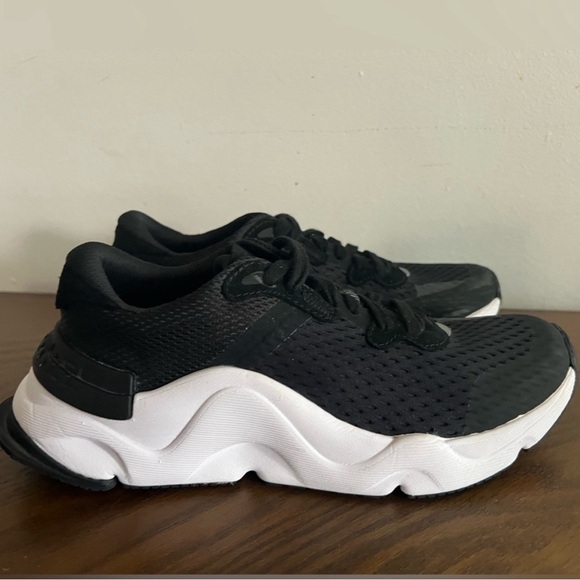 “SOREL” LACES KINETIC RNEGD WOMEN’S SNEAKERS SIZE 7 EUC - Picture 2 of 7